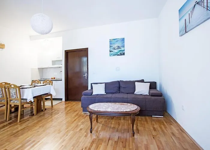 Andrejka Apartament *